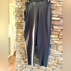 Nike Dri Fit Joggers Standard Fit Full Length Mid Rise Pants Women Med NWT